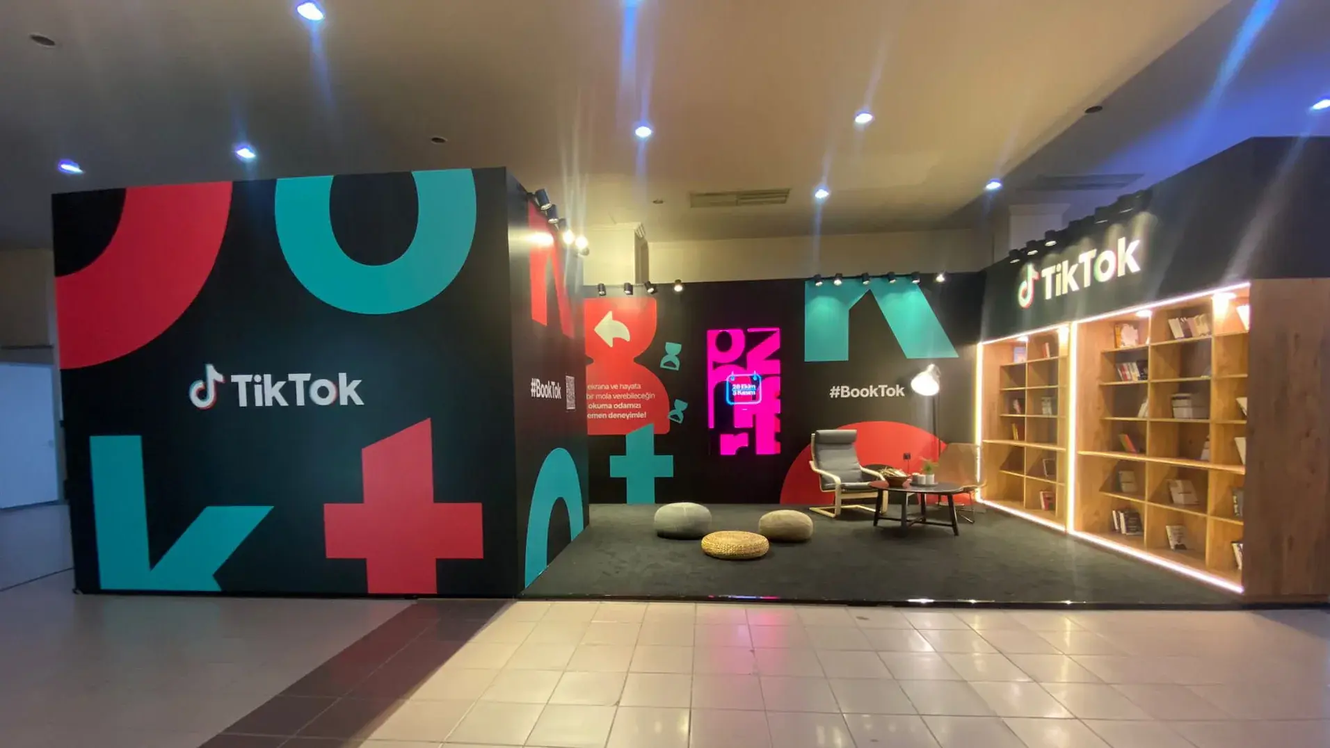 Exhibition stand design and build — example