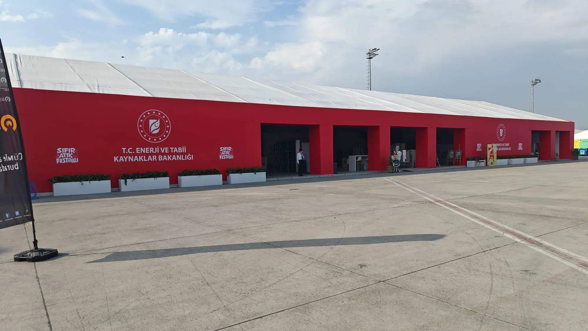 Fuar alanında kurulum